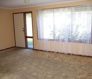 Home For Rent - Photo 6