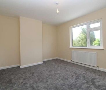 Lakes Lane, Newport Pagnell, Buckinghamshire, MK16 - Photo 5