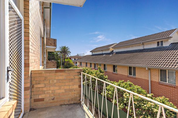 9/33 Alt Street, Ashfield NSW 2131 - Apartment For Rent | Domain - Photo 1