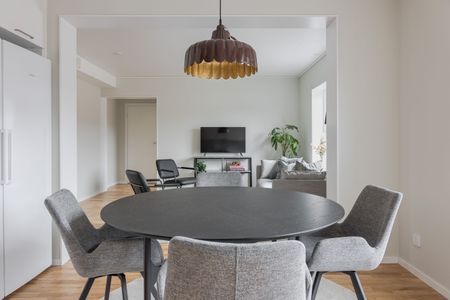 Edith Österlunds gata, Hillerstorp - Photo 3