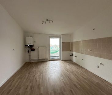 2-Zimmer-Dachgeschosswohnung mit Balkon in Wilhelmshaven, Nähe Kurp... - Foto 1