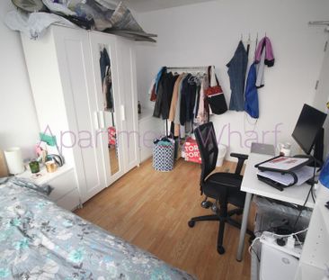 1 bedroom in a flat share to rent - Photo 3