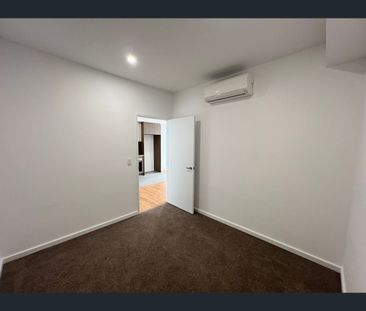 1*1*1+study/14 Leila Street, Cannington, WA 6107 - Photo 2