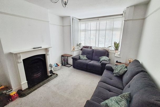 Robin Hood Road - Photo 1