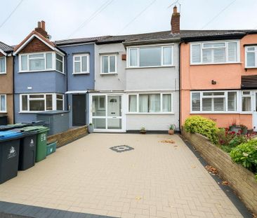 4 bedroom terraced house to rent - Photo 6