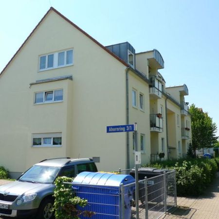 Schmölln, Super 3-Raum-EG-Wohnung mit 2 Balkonen! (ME21) - Photo 3