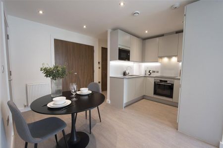 2 bedroom apartment to rent - Photo 2