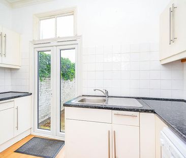 1 bedroom apartment to rent Prinsep Road, Hove, East Sussex, BN3 - Photo 3
