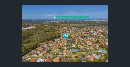 Fully Refurbished Family Home - Photo 3