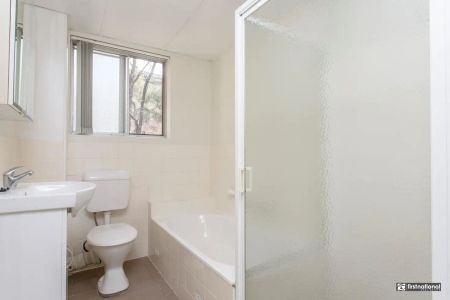 “Convenient Ground Floor Living Close to Penrith CBD” - Photo 2
