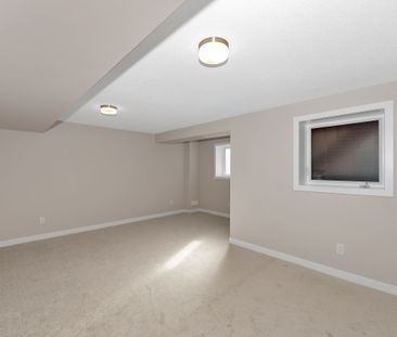 For Lease - 48 Pumice Place, Barrhaven, Ontario - Photo 3