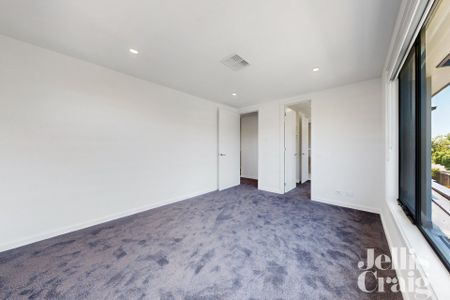 18B Noora Avenue, Bentleigh East - Photo 5