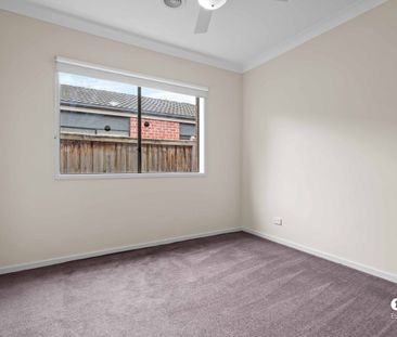 Comfortable Family Home in a Convenient Location - Photo 5