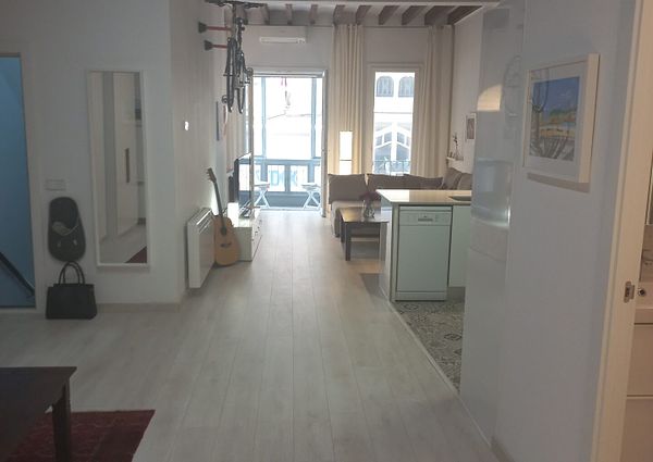Very charming and modern 2 bedroom apartment for rent in Palma city centre