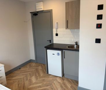 Studio to rent - Photo 4