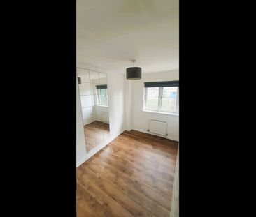 5 Bed Detached House, Tillycairn Road, G33 - Photo 4
