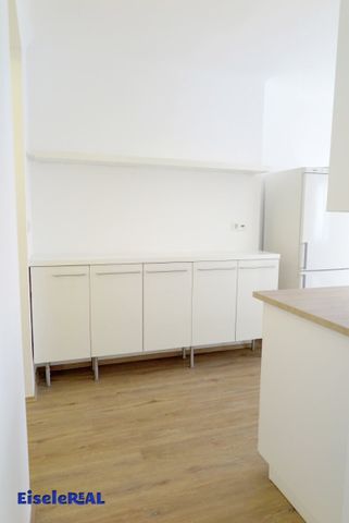 SINGLE-Loft in absoluter Innenhof-RUHELAGE!! - Photo 3
