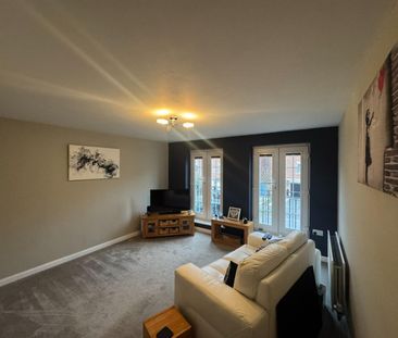 3 bedroom House To Let - Photo 1