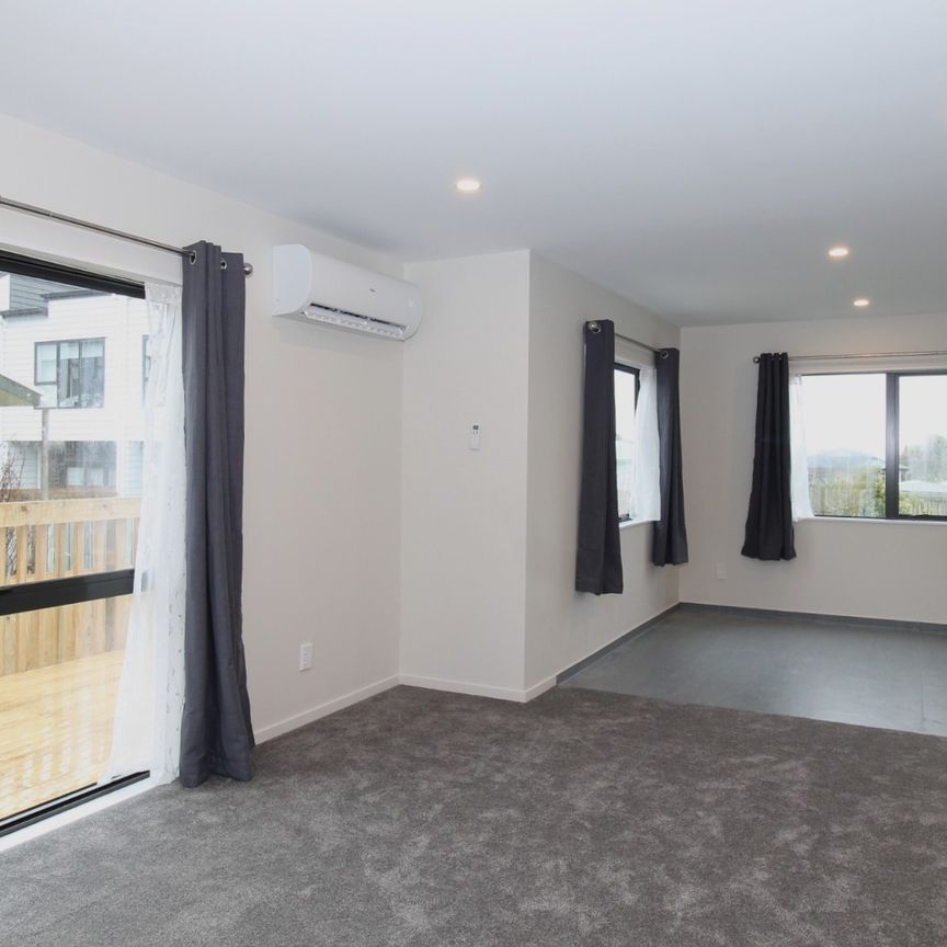 4B Fruitvale Road, New Lynn, Auckland - Photo 1