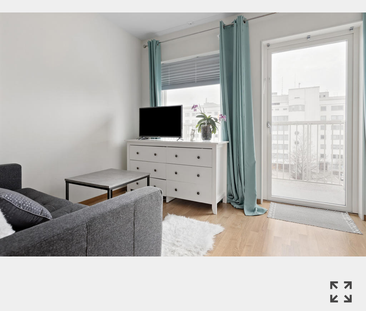 Mjölnergatan, Märsta - Photo 1