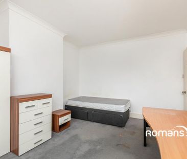 6 bedroom house to rent - Photo 3