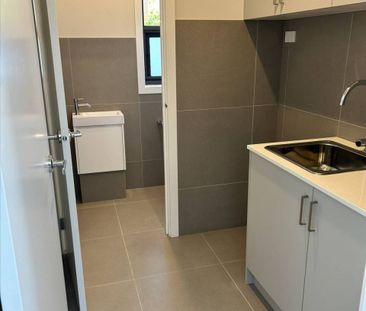 Private quiet lifestyle in Glenroy prime location - Photo 3