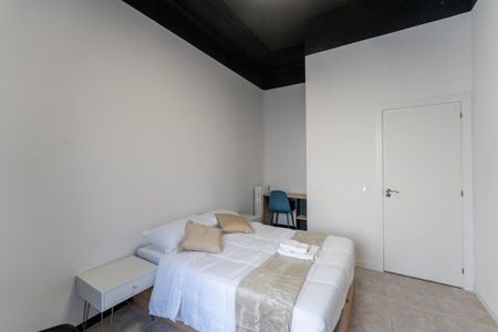 Calle de Sagasta, Madrid, Community of Madrid 28004 - Photo 3