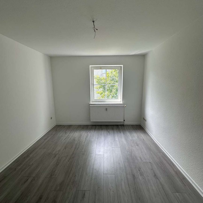 wir renovieren+++ 2-Raum Wohnung frei - Photo 1