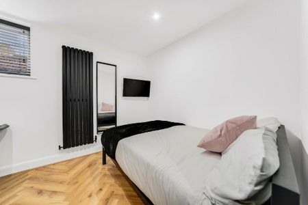 6 bedroom house to rent - Photo 3