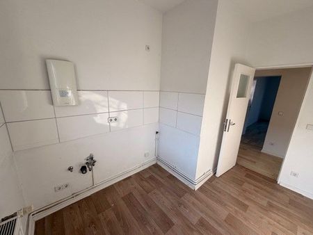 Dein neues Zuhause: 2 Zimmer mit Balkon in Reinickendorf! - Photo 2