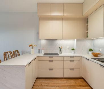 5 pokoi w cichej okolicy z parkingiem i ogrodem. - Photo 6