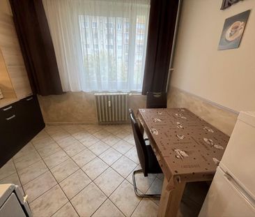 Kiadó jó állapotú panel lakás - Győr - Fotó 4