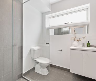 5/3 Melbourne Street, Murrumbeena VIC 3163 - Apartment For Rent | D... - Photo 5