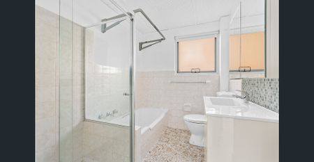 First-Floor Beachside Apartment with Style and Convenience - Photo 3