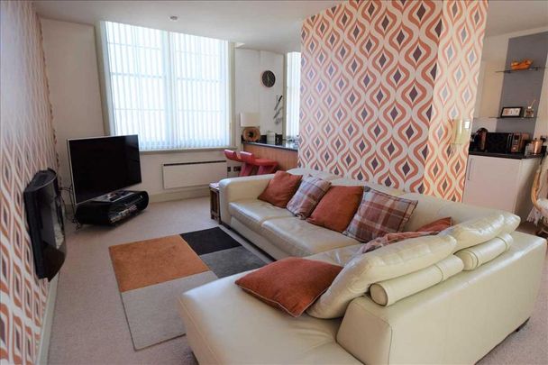 2 bedroom apartment to rent - Photo 1