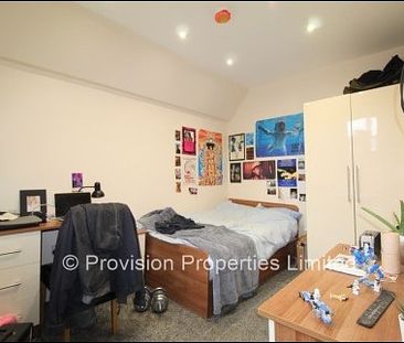 3 Bedroom Student House Leeds - Photo 5