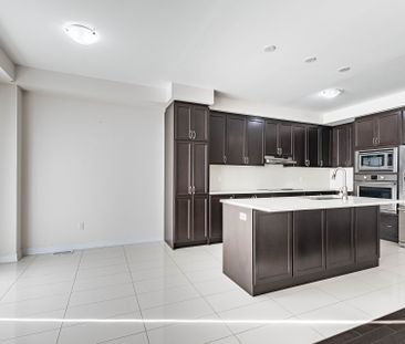 For Lease - 11 Spokanne Street, Brampton, Ontario - Photo 6