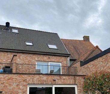 Rustig gelegen, instapklare duplex met 2 slaapkamers, terras en carport - Photo 6