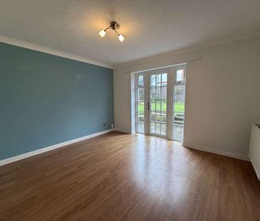 Old Lands Hill, Bracknell, Berkshire, RG12 - Photo 2