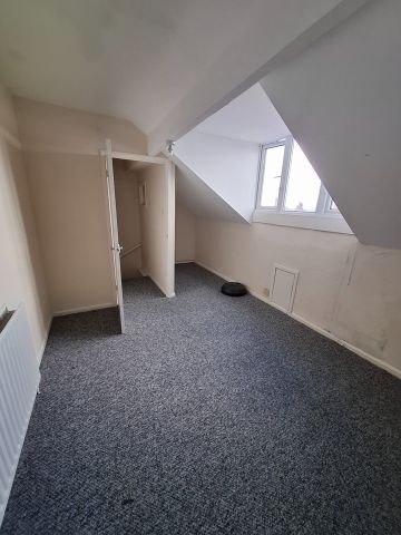 2 Bed Terraced House, Clovelly Avenue, LS11 - Photo 4
