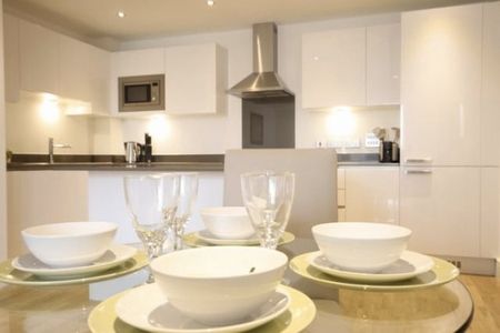 1 Bed Flat, Victoria Parade, SE10 - Photo 4