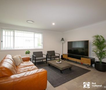 Modern Family Living - Photo 2