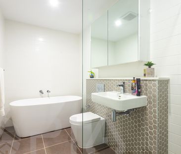 517/1 James Street Carlingford - Photo 2