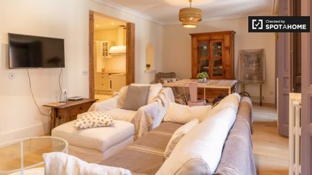 madrid, Community of Madrid 28013 - Photo 5