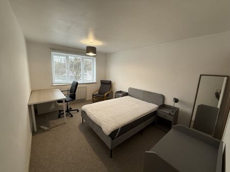 Quarry Hill, Falmouth - Photo 2