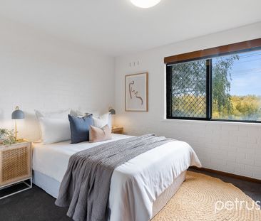 2 / 92 Barrack Street - Photo 2