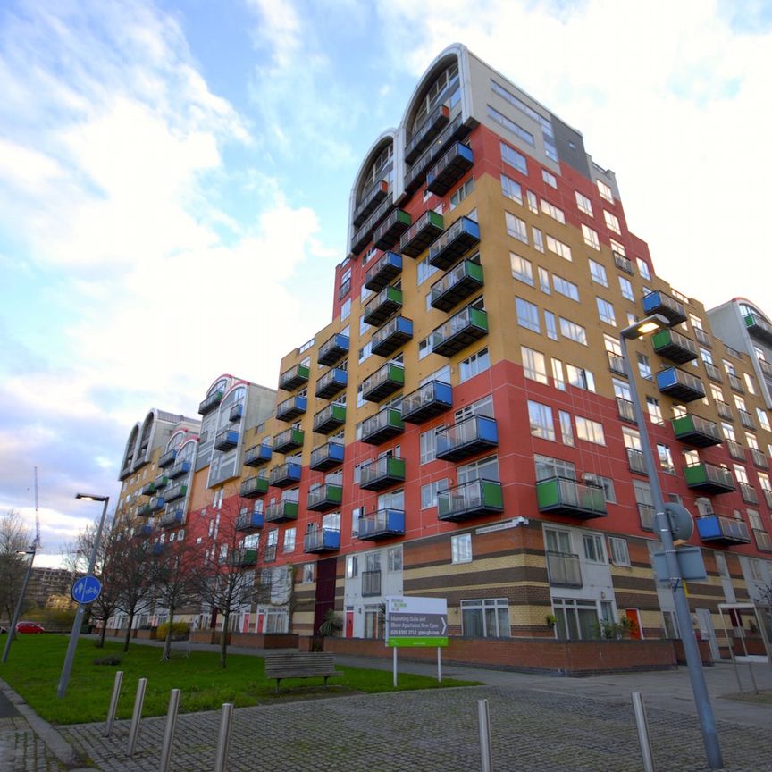 Maurer Court, Greenwich, SE10, London - Photo 1