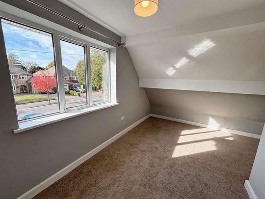 Buryfield Road, Solihull, B91 - Photo 1