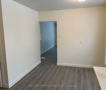 For Lease - 43 Fairglen Avenue, Toronto, Ontario - Photo 5