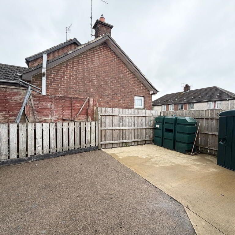 16 Church Street, Keady, BT60 3SD - Photo 1